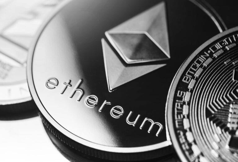 Best Examples of Pre-Landing and Landing Pages for the Crypto Vertical